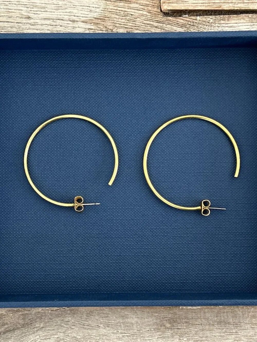 Madewell Hoop Earrings - Picture 1 of 4